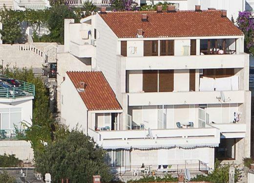 Отель House Nede Medic Брела Экстерьер фото