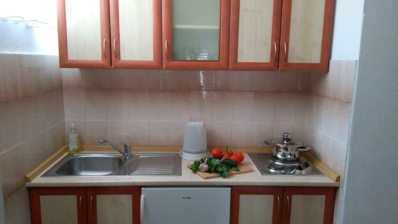 Отель House Nede Medic Брела Экстерьер фото